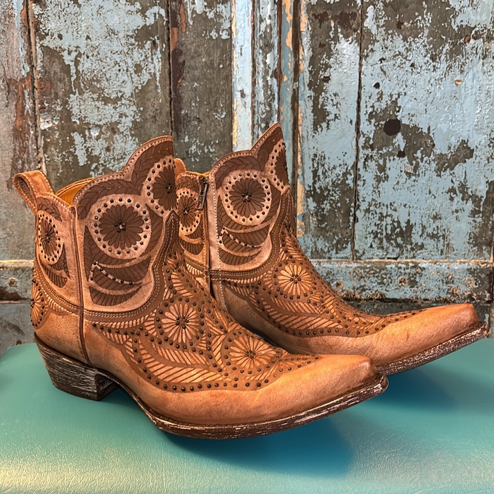 Old Gringo Valentine Dion Brown Tan Floral Beaded Ankle Boots Western 8